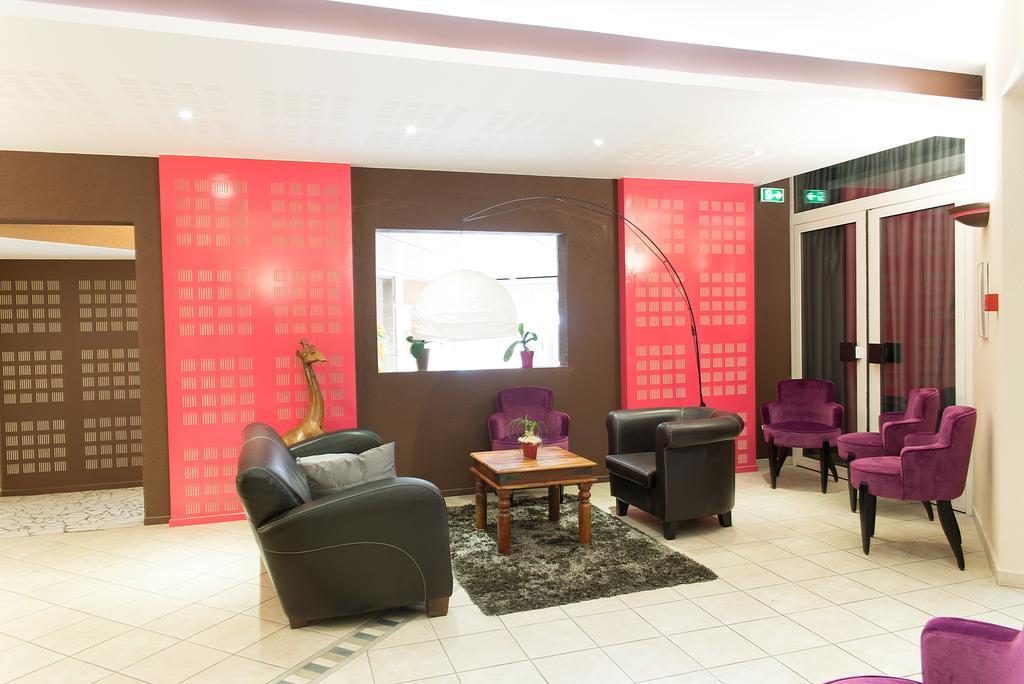 Logis Hotel De France Restaurant Le Lucullus มองต์มอริญอง ภายนอก รูปภาพ