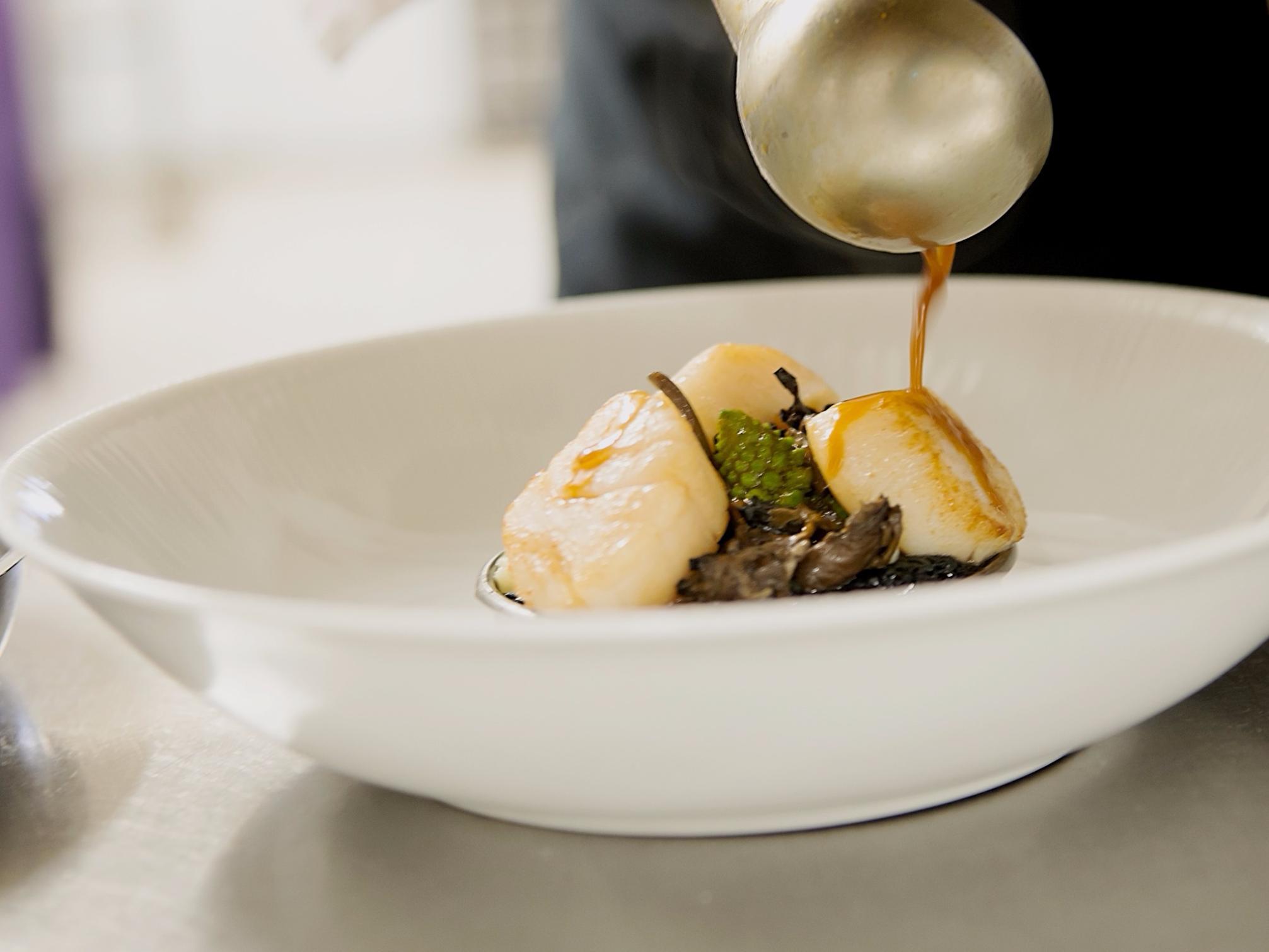 Logis Hotel De France Restaurant Le Lucullus มองต์มอริญอง ภายนอก รูปภาพ