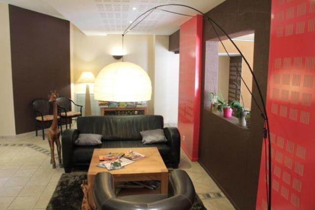 Logis Hotel De France Restaurant Le Lucullus มองต์มอริญอง ภายนอก รูปภาพ